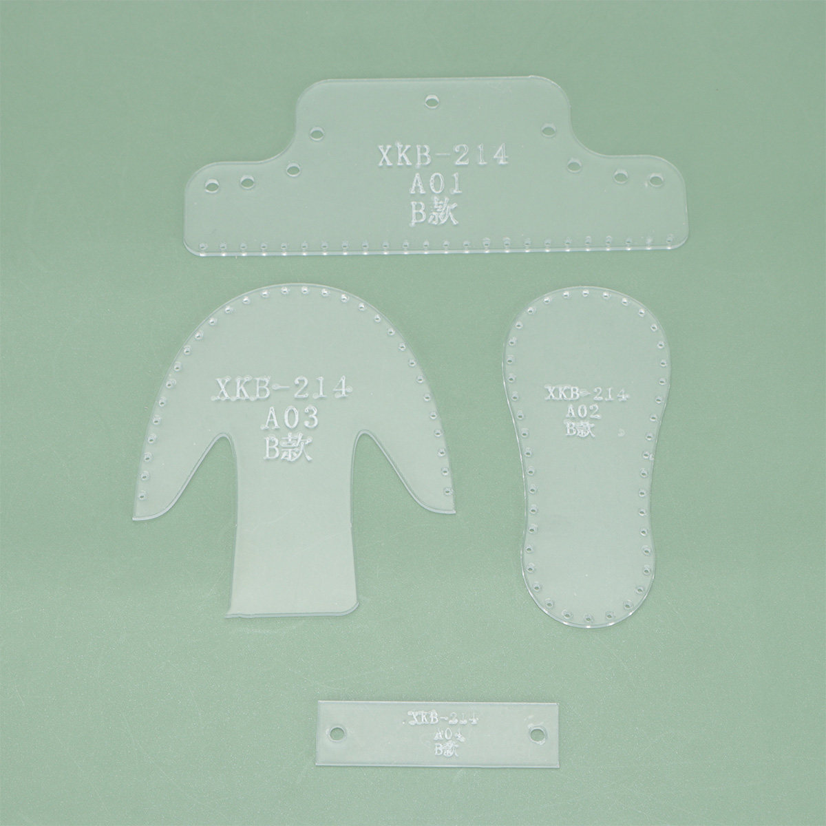 1Set Cetakan Liontin Sepatu Bo - Jewelry Making Terms ulasan dan harga